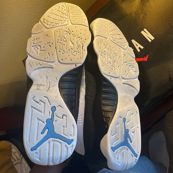 Air Jordan Retro 9 University Blue size 13 - Picture 2 of 10